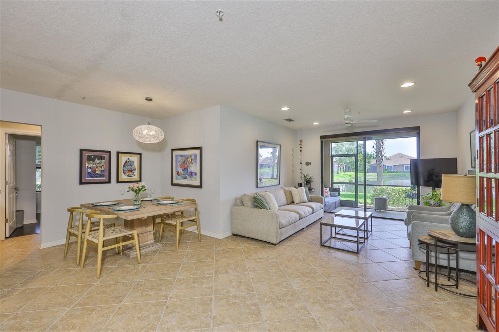 PALMA SOLA TRACE - Residential