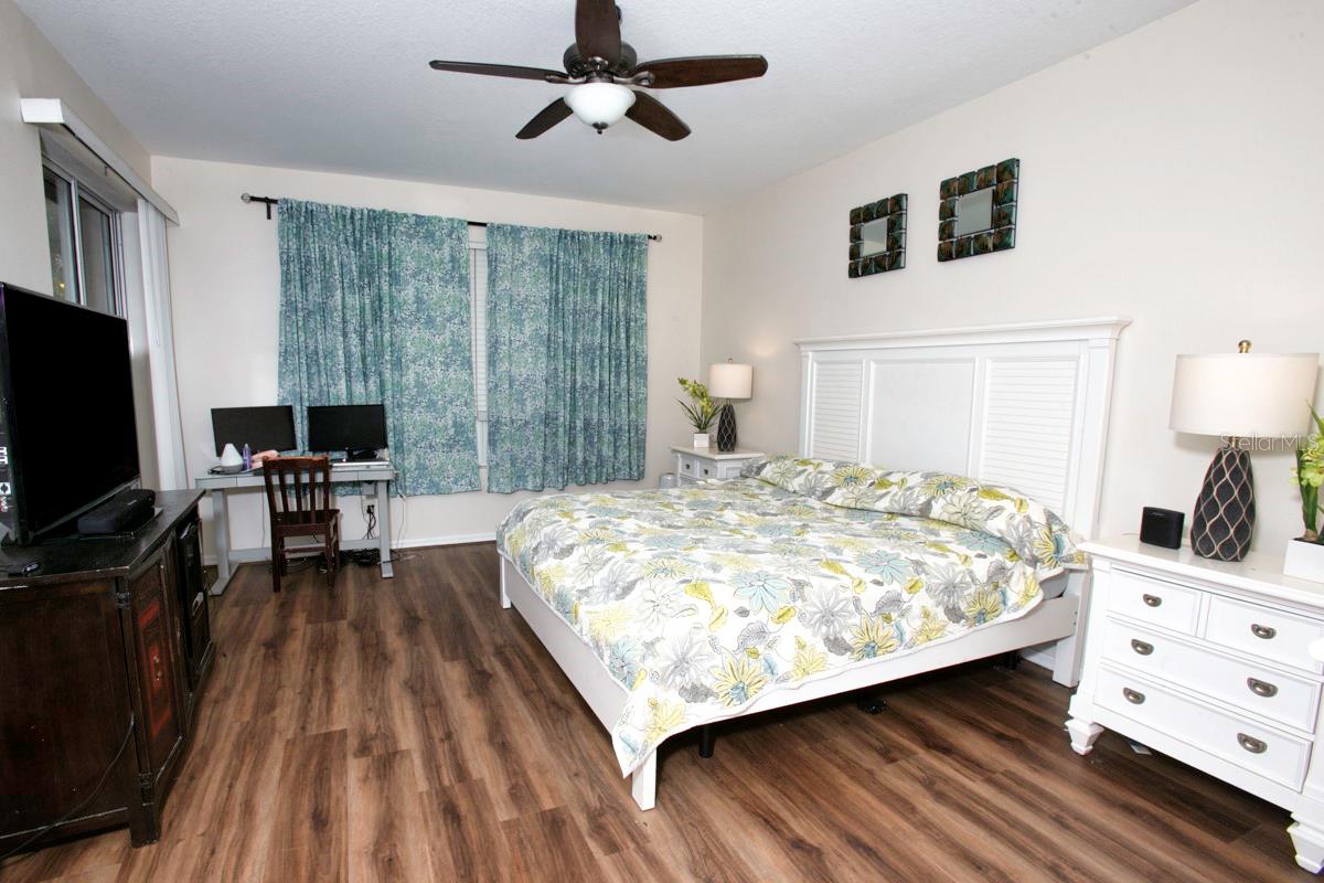 RIVER POINT OF MANATEE - Residential