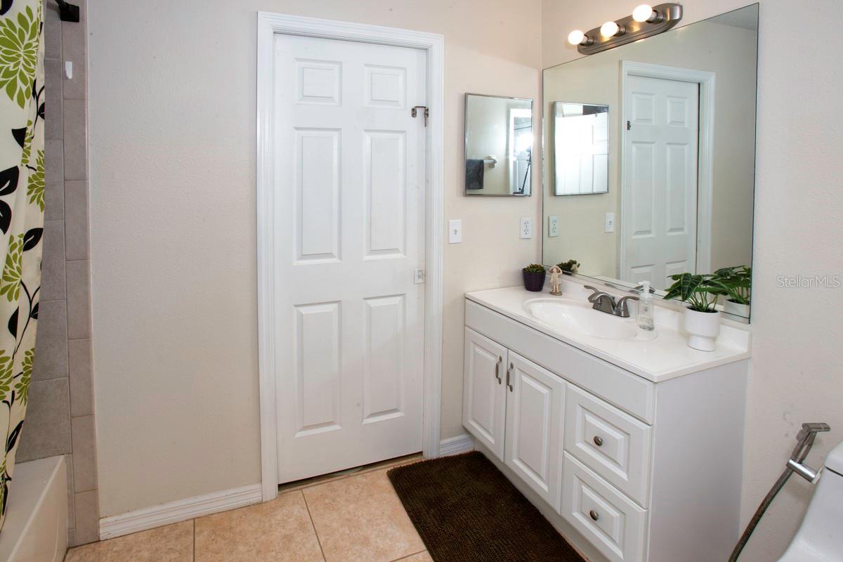 RIVER POINT OF MANATEE - Residential