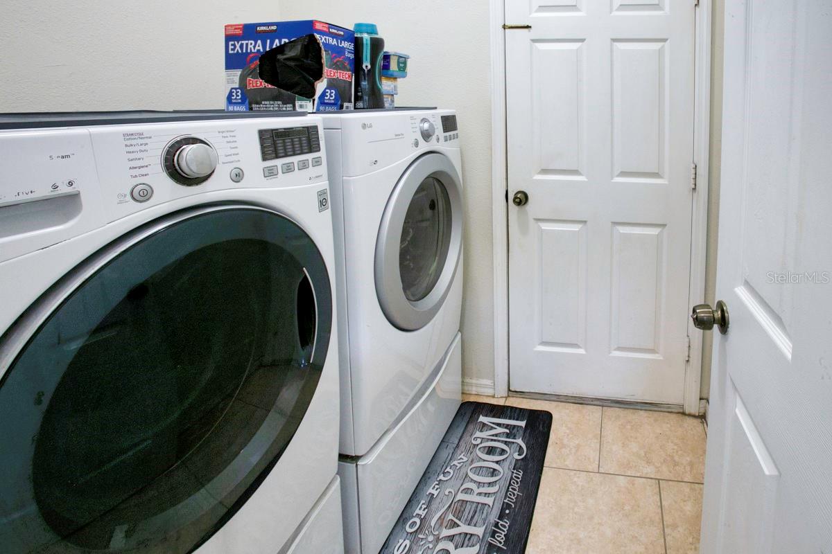 RIVER POINT OF MANATEE - Residential