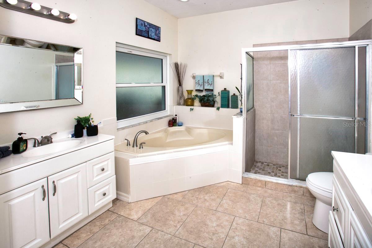 RIVER POINT OF MANATEE - Residential