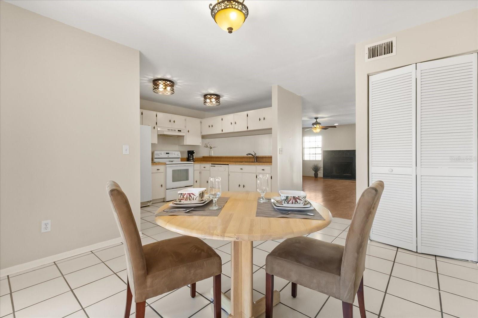 HAMPTON PARK TWNHMS UN 1 - Residential