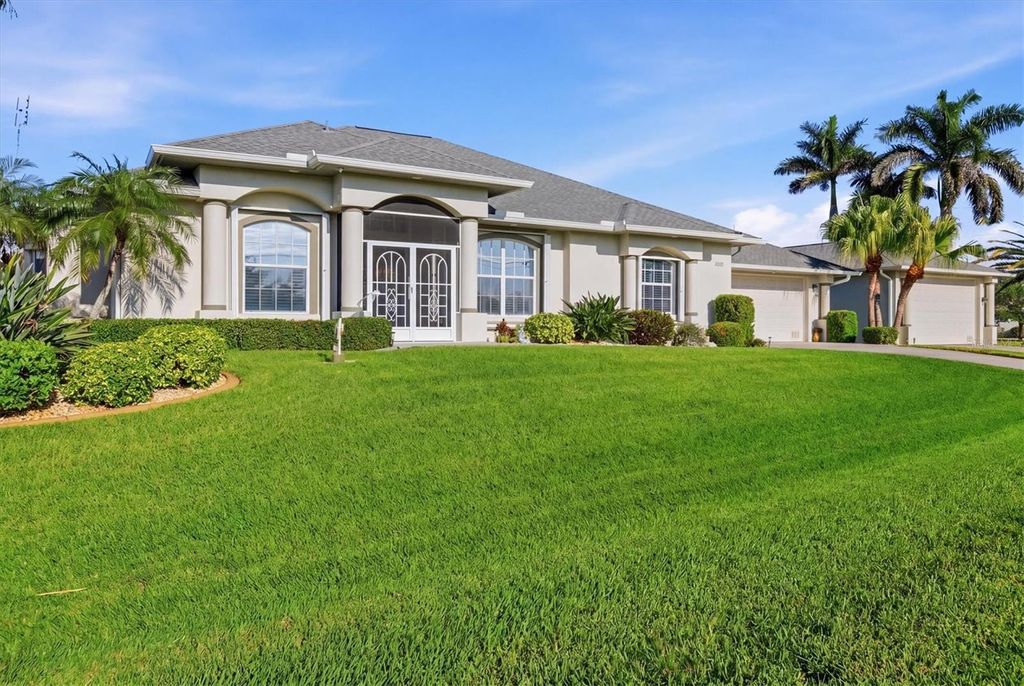 Photo of 8050 Tracy Circle, Port Charlotte, FL 33981 (MLS # D6147172)