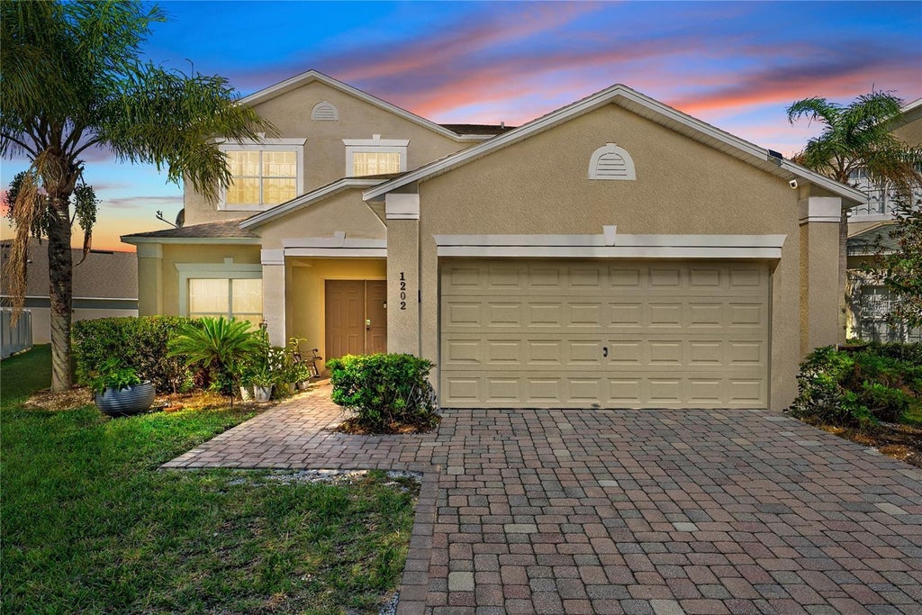 Photo of 1202 Cumbrian Lakes Court, Kissimmee, FL 34746 (MLS # O6433953)