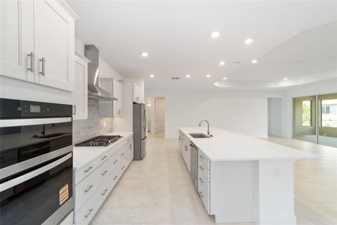 Tiny photo for 10091 SW 84th Street Road, Ocala, FL 34481 (MLS # OM707658)