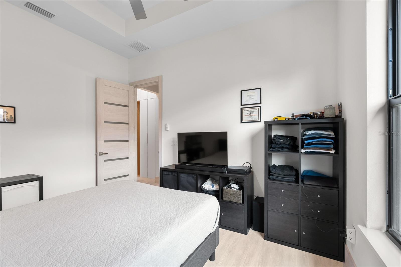 SOUTH VENICE - Residential