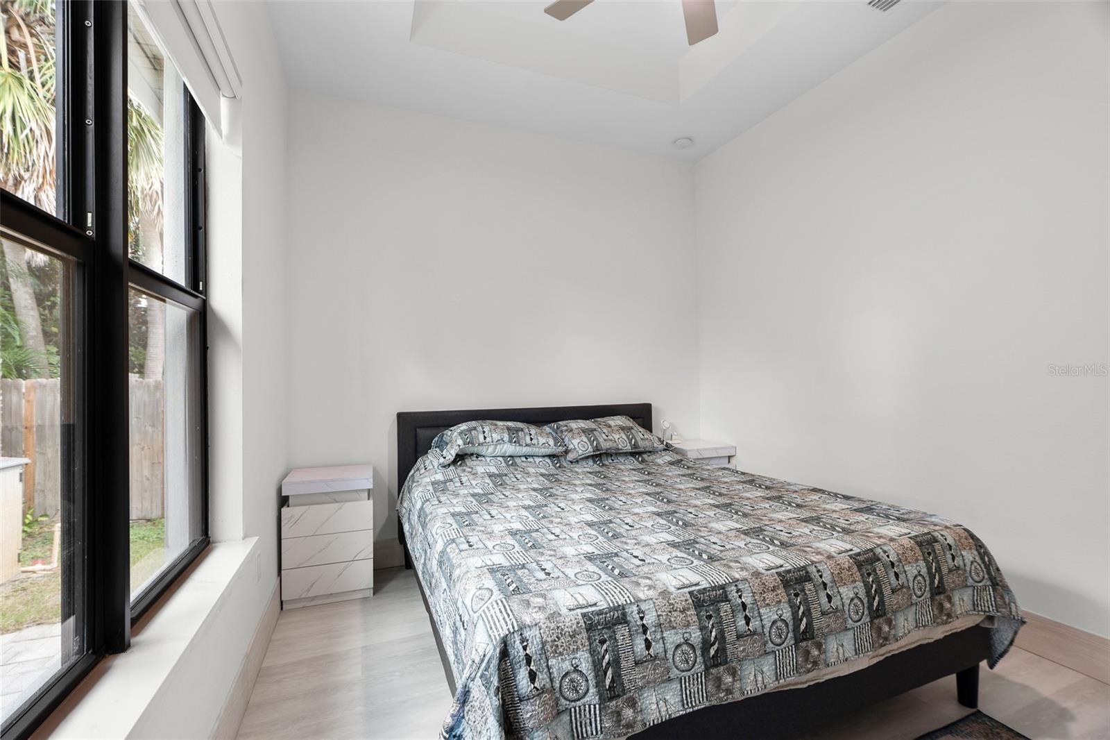 SOUTH VENICE - Residential