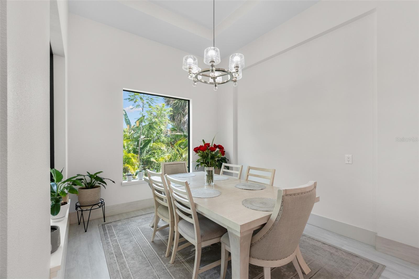 SOUTH VENICE - Residential