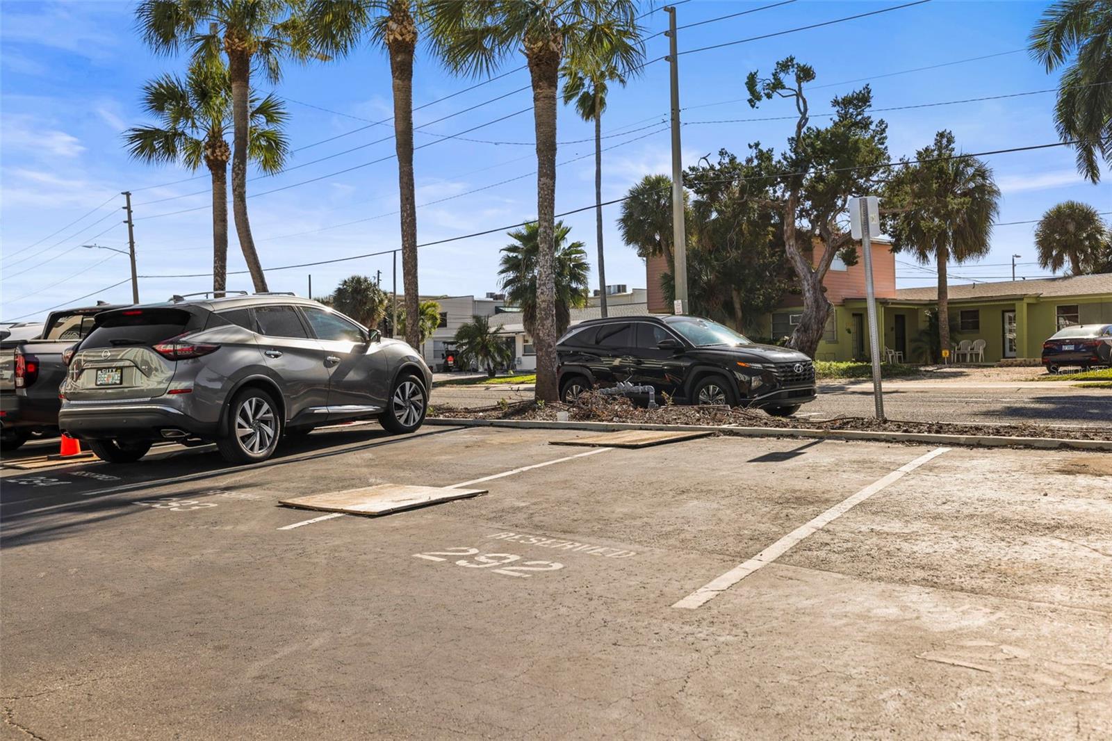 SYLVETTE CONDO - Residential