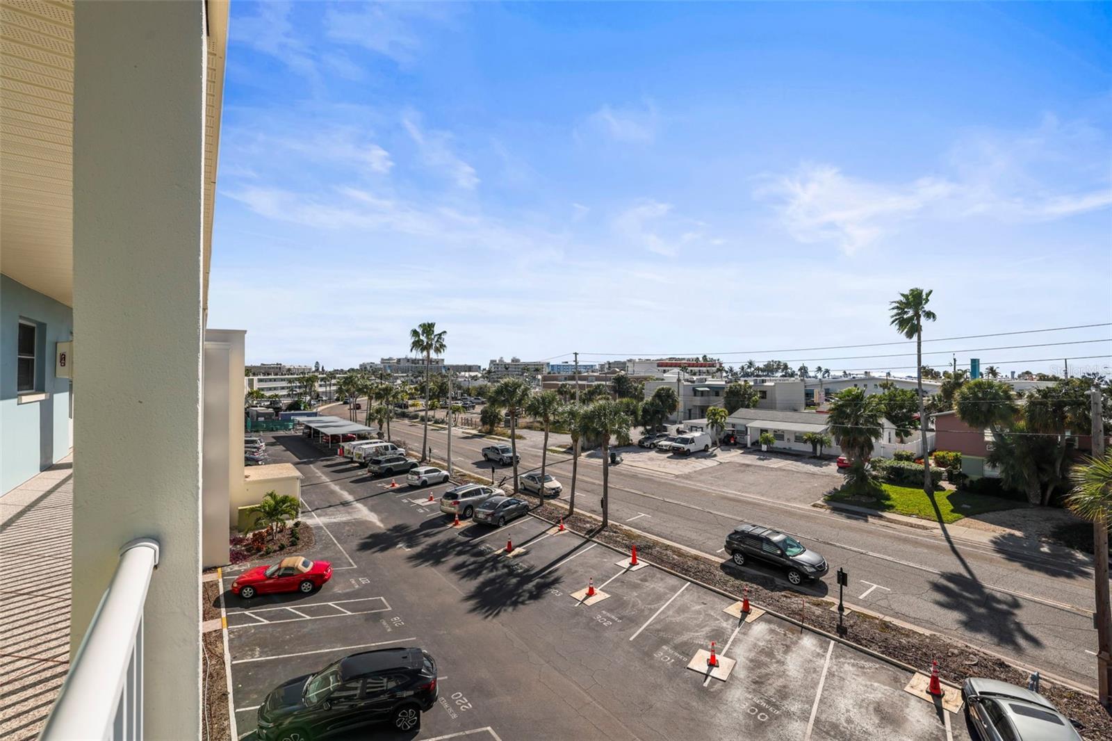 SYLVETTE CONDO - Residential