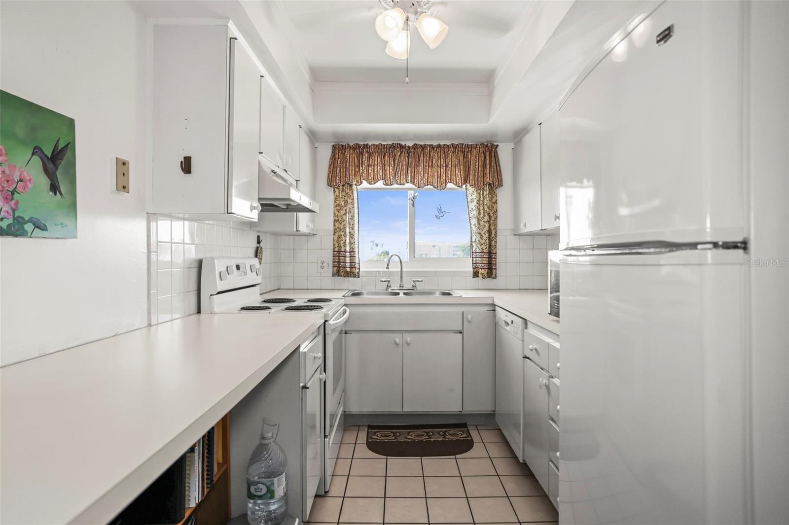 SYLVETTE CONDO - Residential