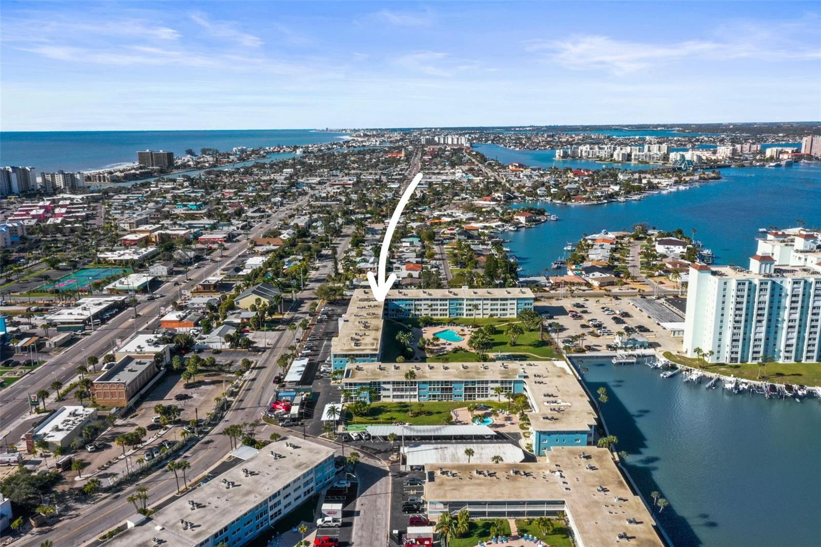 SYLVETTE CONDO - Residential