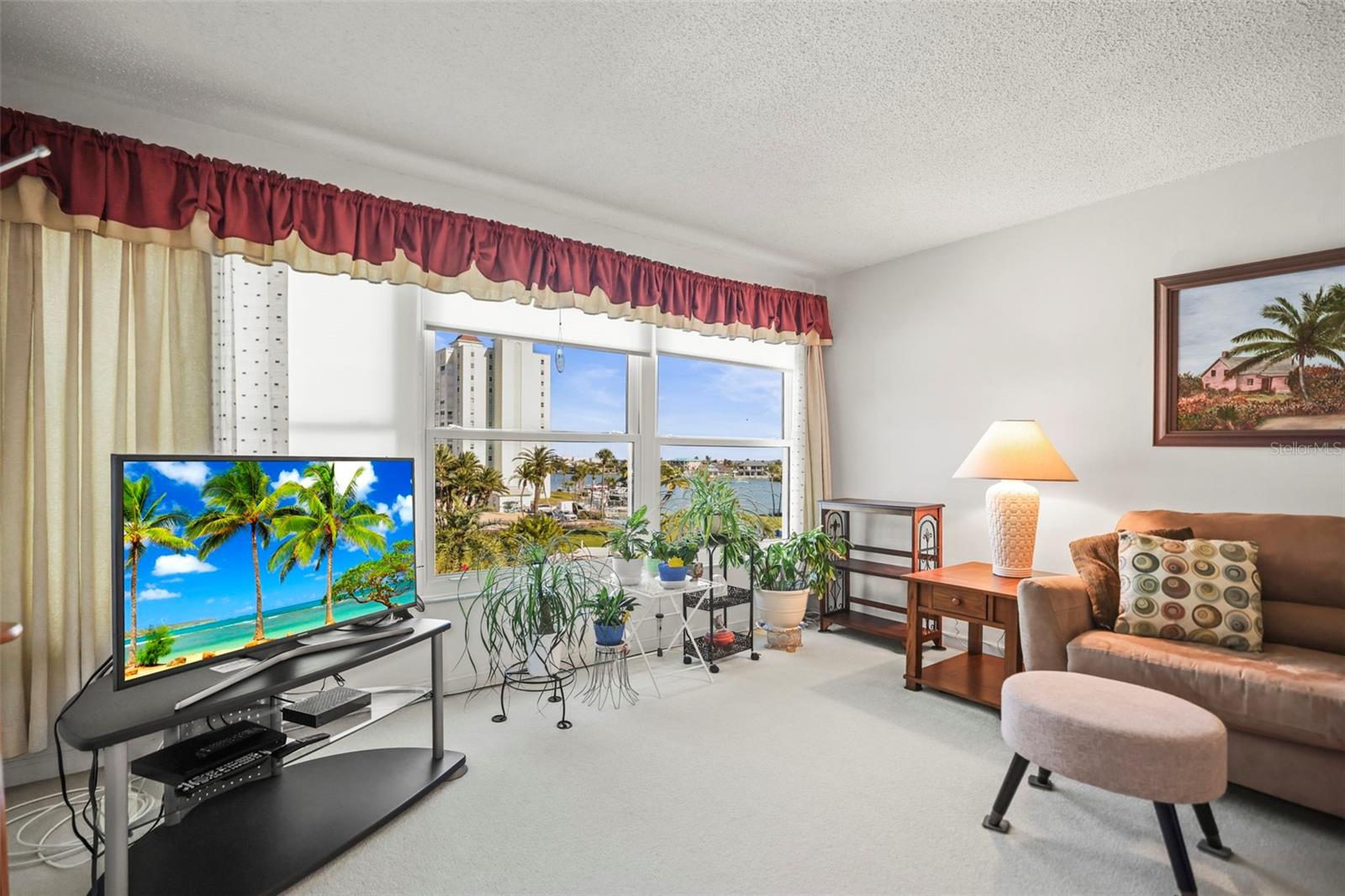 SYLVETTE CONDO - Residential