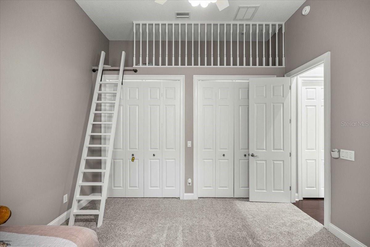 COUNTRY CLUB/OCALA UN 01 - Residential