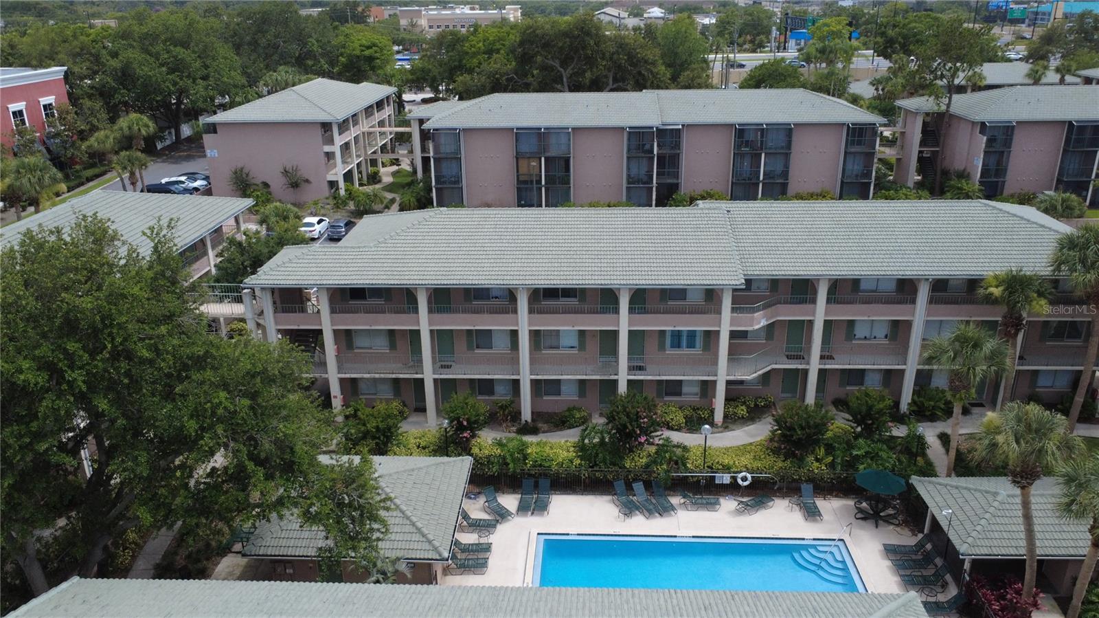 WATERSIDE AT CRANES ROOST A CONDO COMMUNITY - Residential