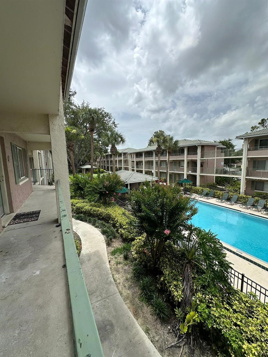 WATERSIDE AT CRANES ROOST A CONDO COMMUNITY - Residential