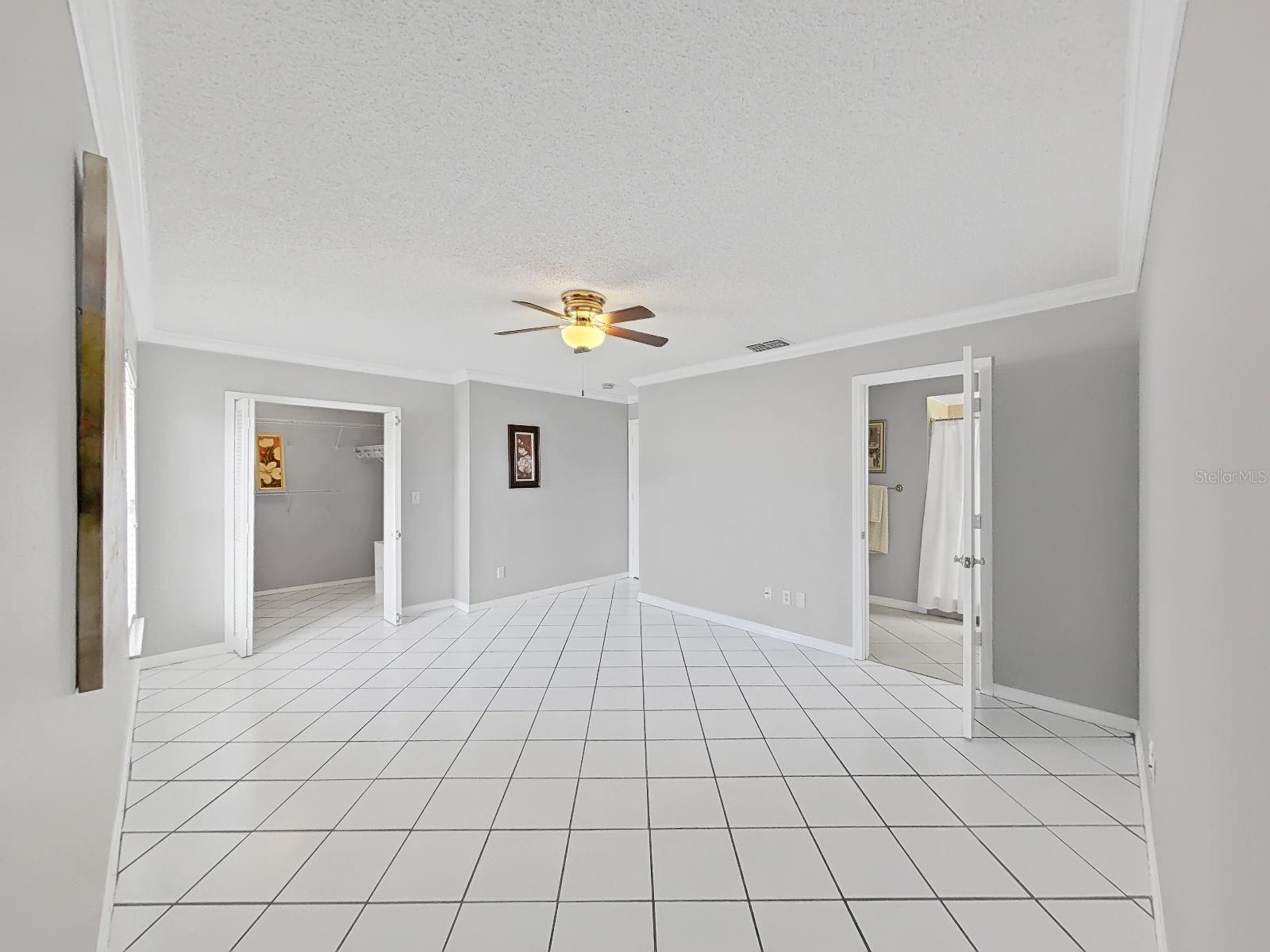 WHISPER LAKE SUB - Residential Lease