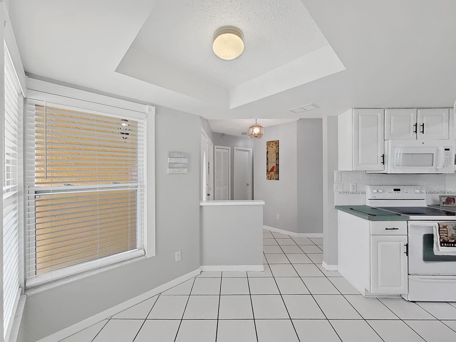 WHISPER LAKE SUB - Residential Lease