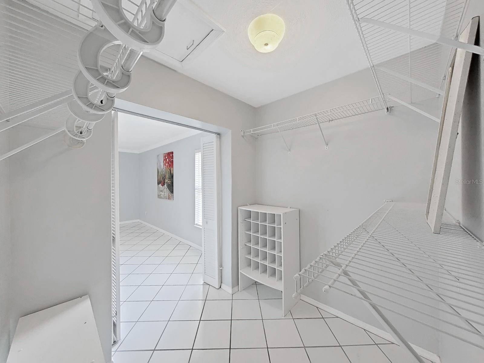 WHISPER LAKE SUB - Residential Lease