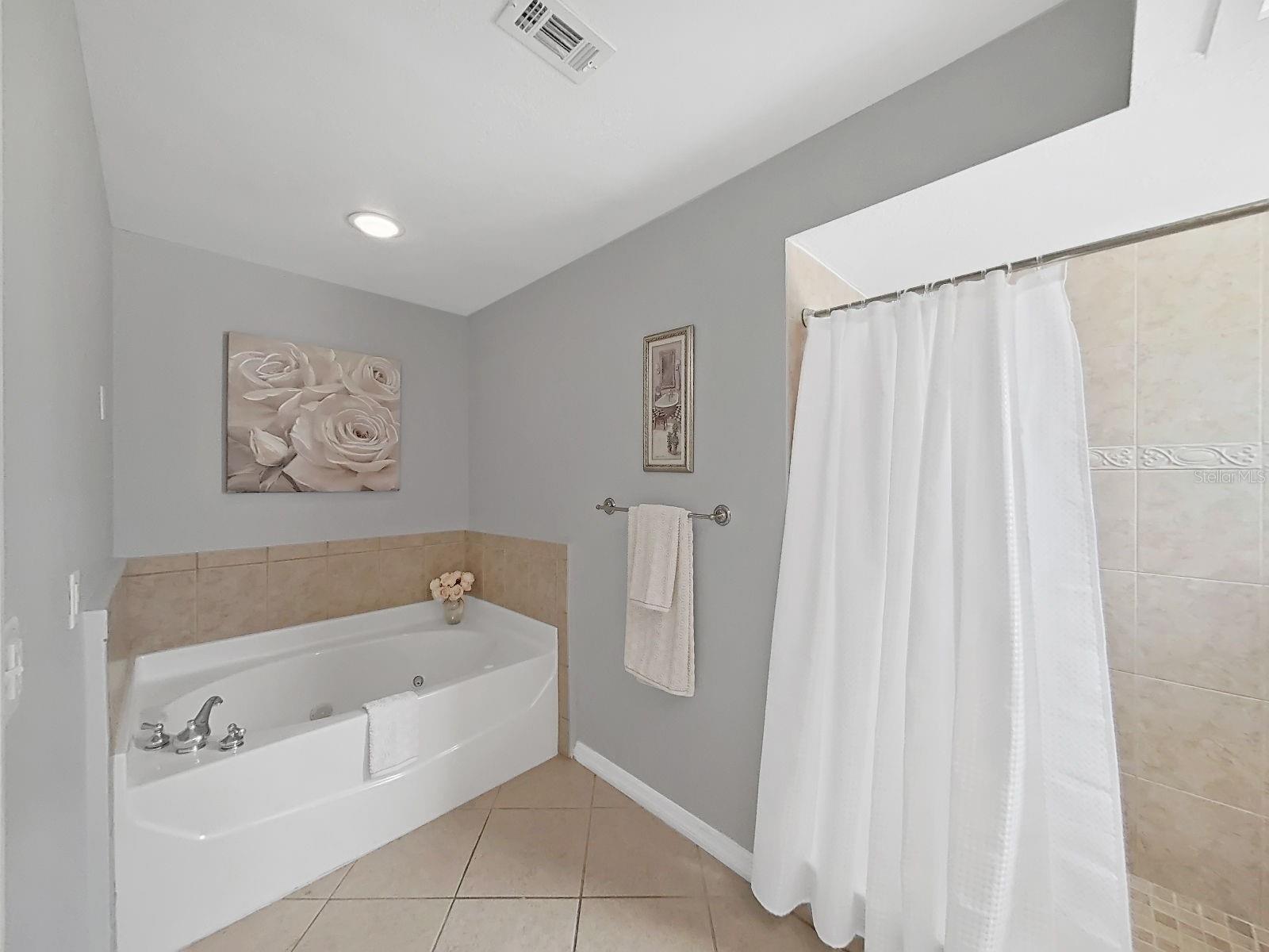 WHISPER LAKE SUB - Residential Lease