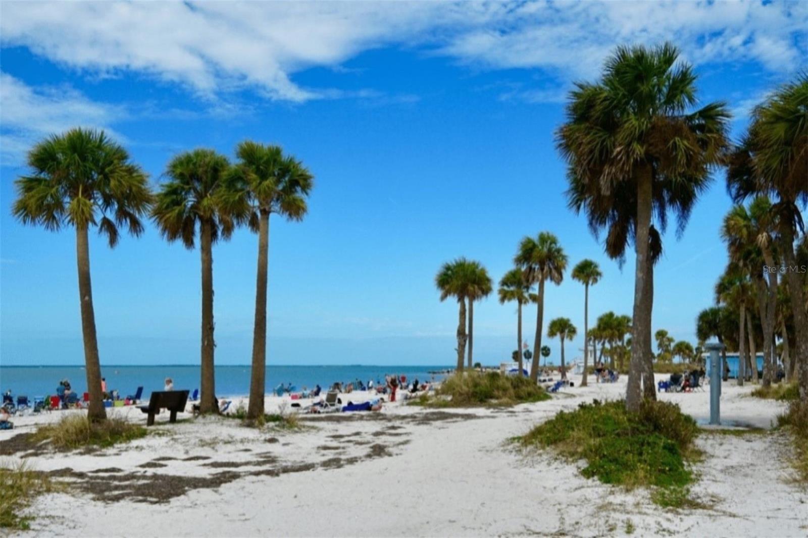 WHISPER LAKE SUB - Residential Lease