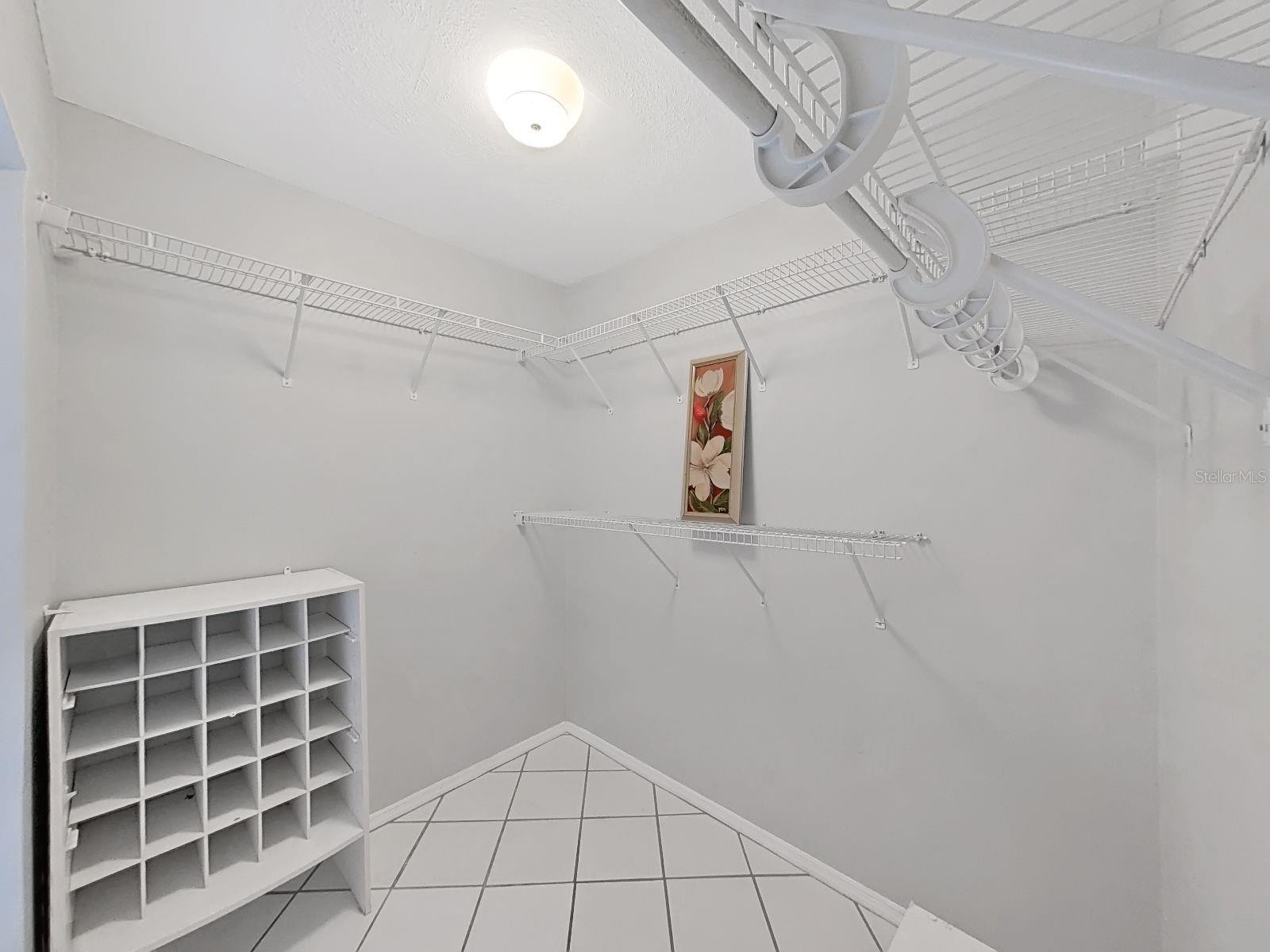 WHISPER LAKE SUB - Residential Lease