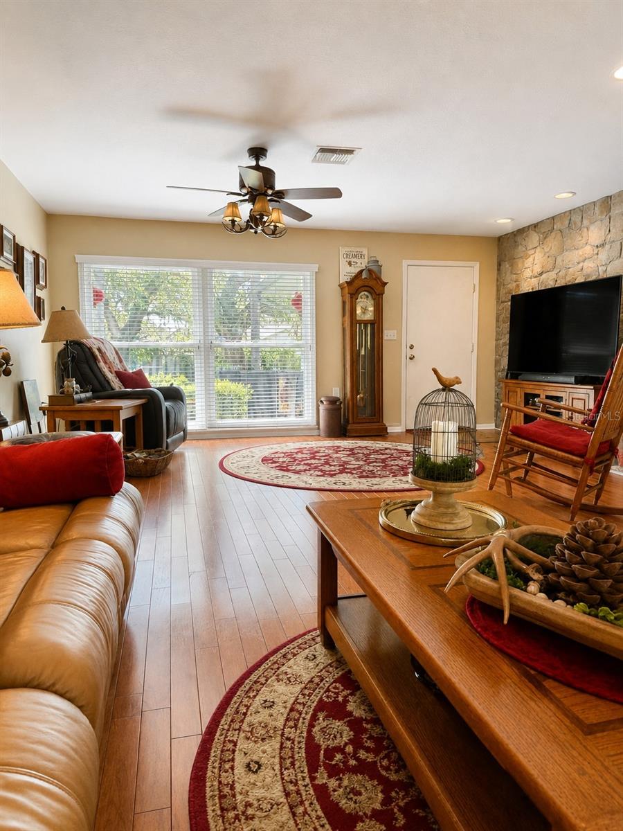 2309 WOODBEND CIRCLE