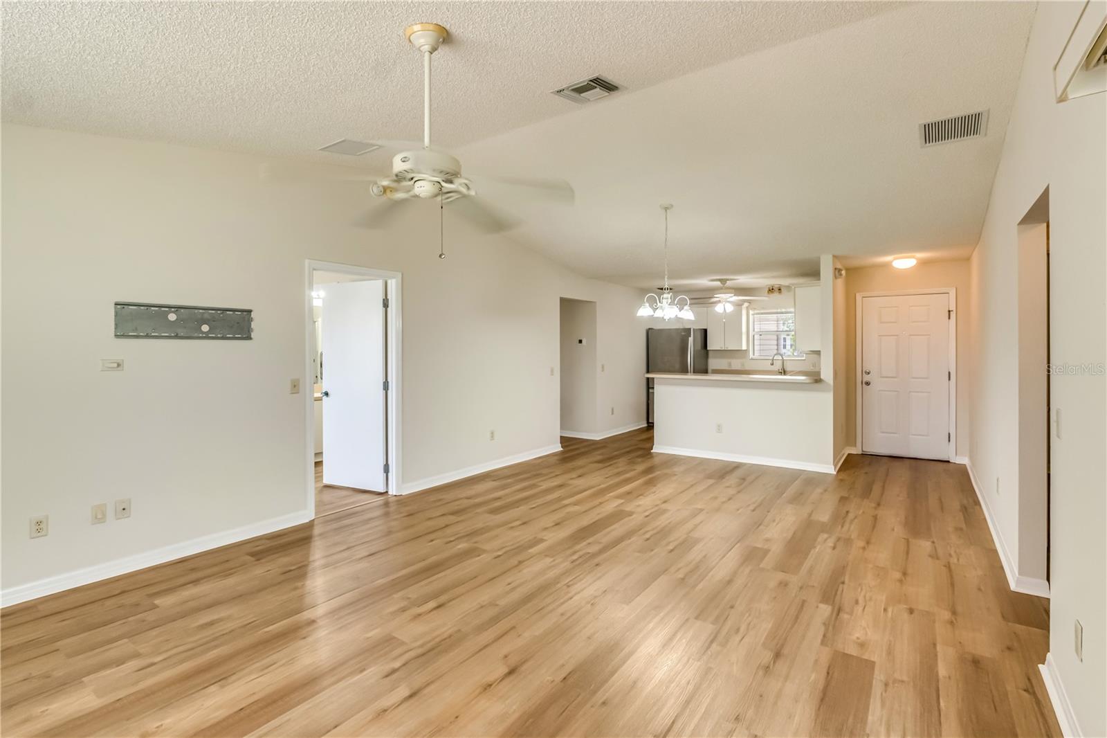 VILLAGE OF LYNNHAVEN - Residential
