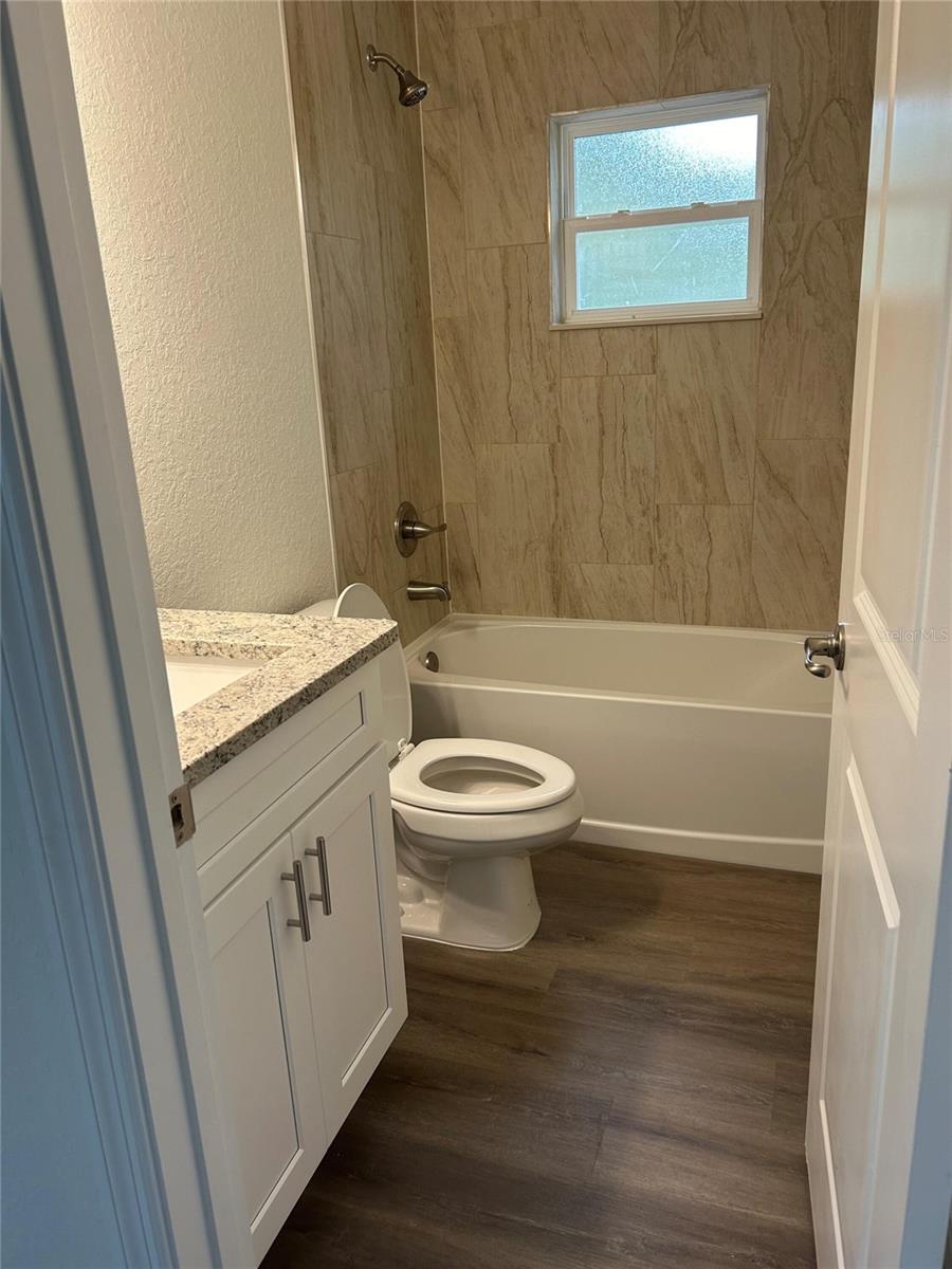 3512 SE 136TH PLACE