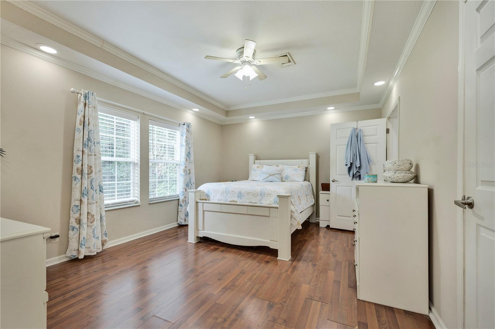 VENETIAN ISLES SUB - Residential