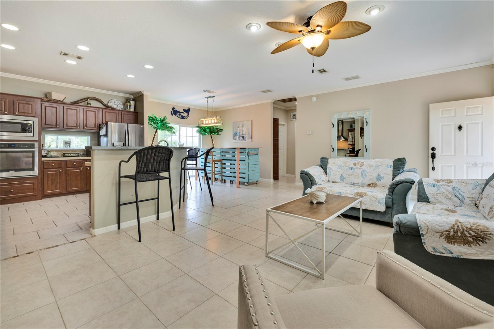 VENETIAN ISLES SUB - Residential