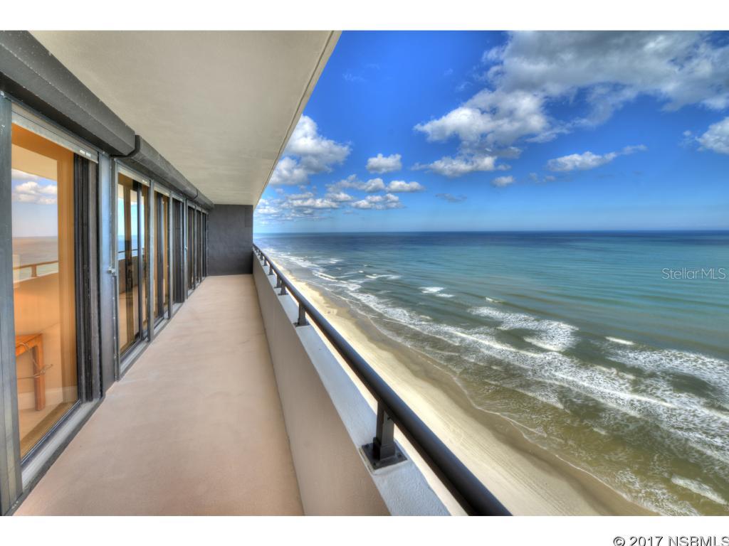 Aliki Forum - Residential