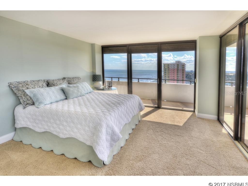 Aliki Forum - Residential