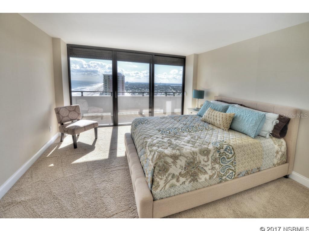 Aliki Forum - Residential