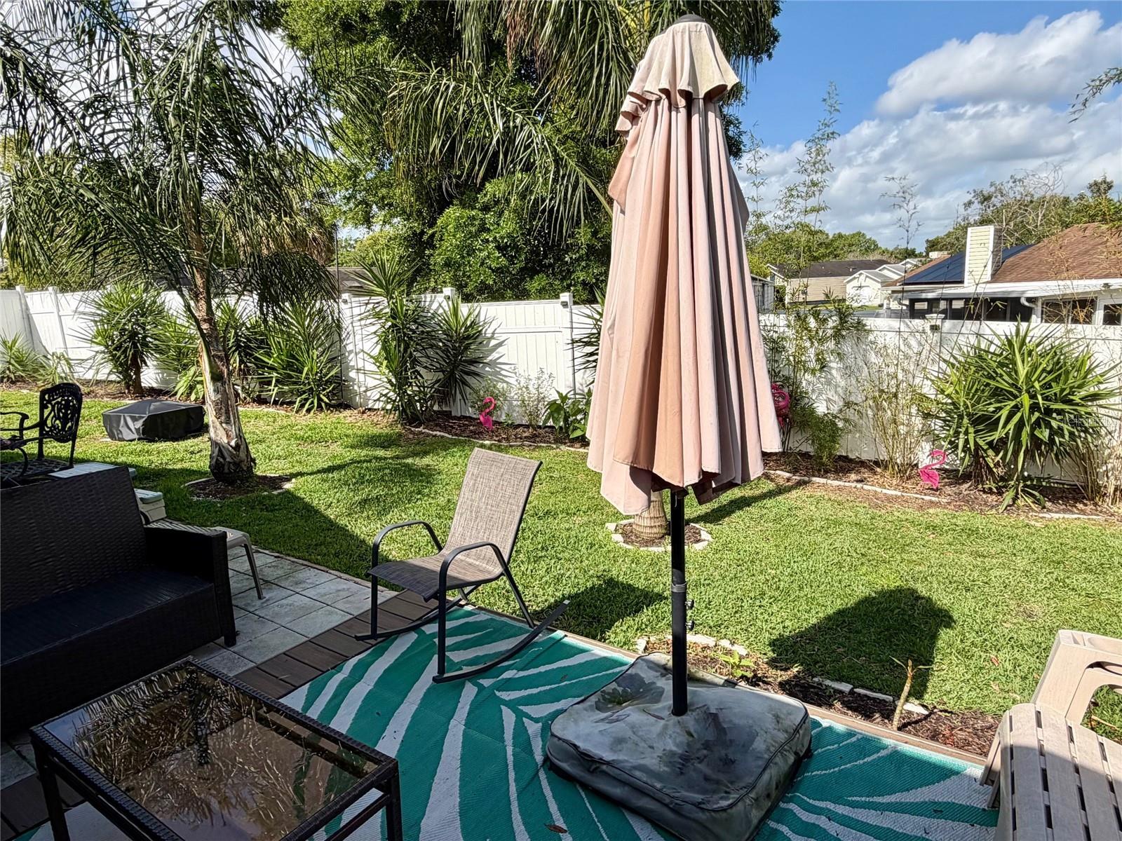 MAYFAIR VILLAS - Residential