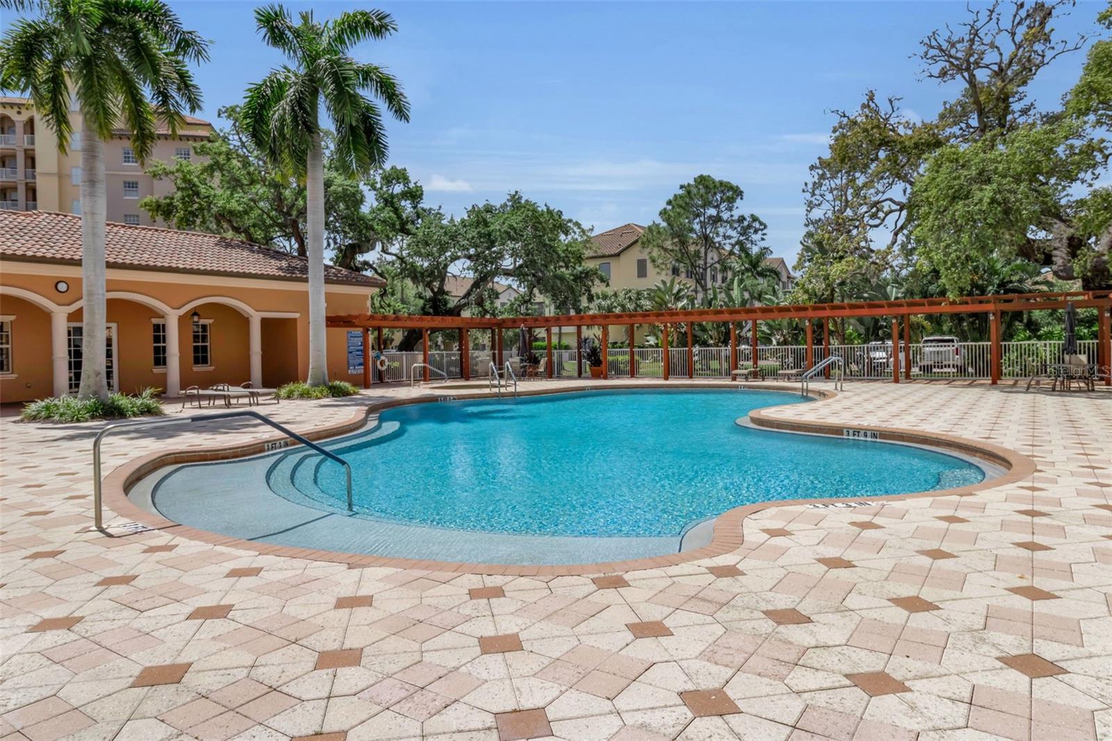 PHILLIPPI LANDINGS C - Residential