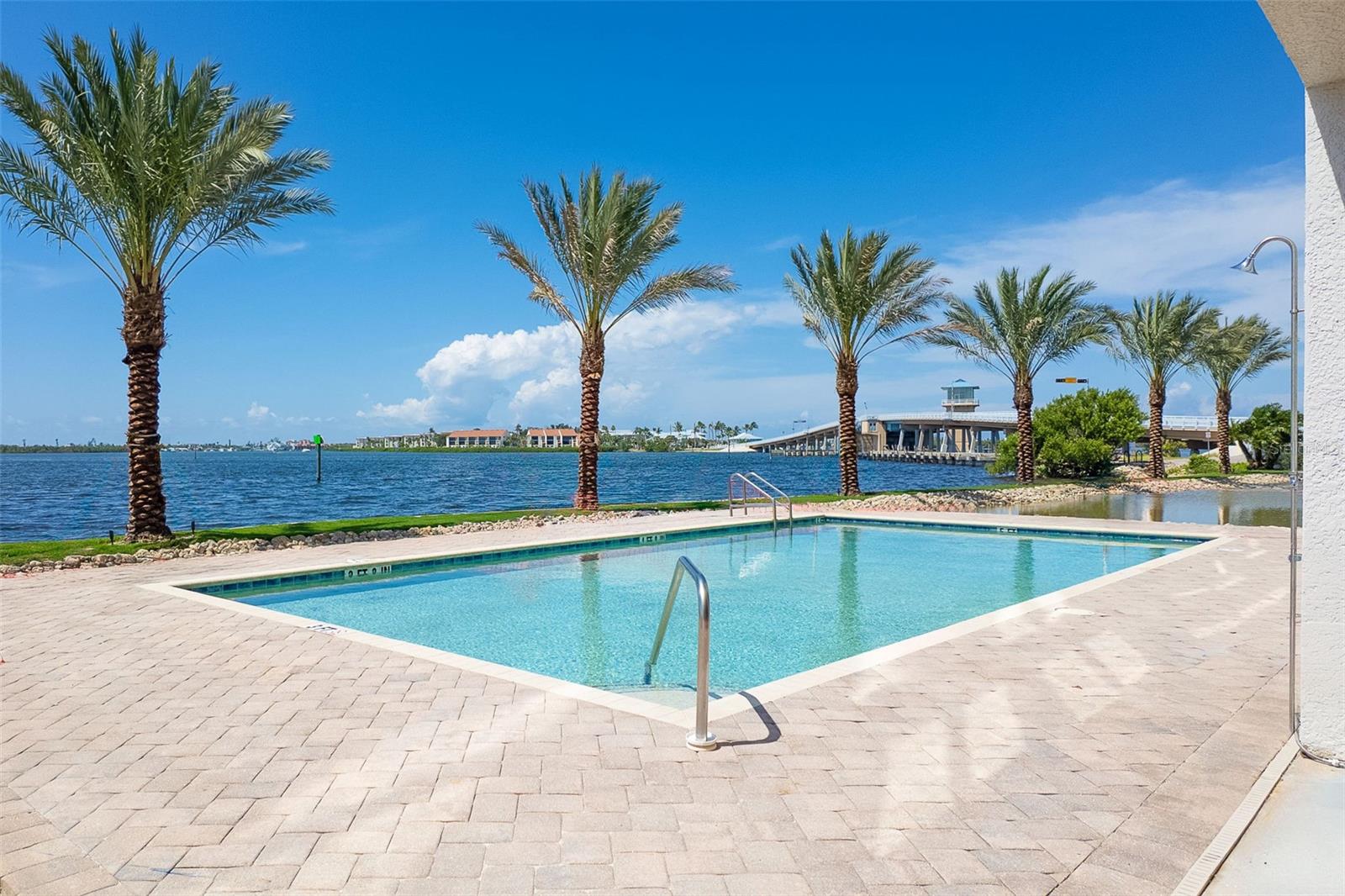 1375 BEACH ROAD 309, ENGLEWOOD, FL, 34223 4 1375 BEACH ROAD 309