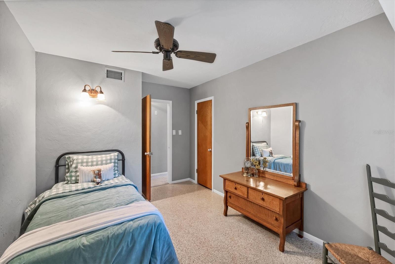 INDIAN BEACH ESTATES - Residential