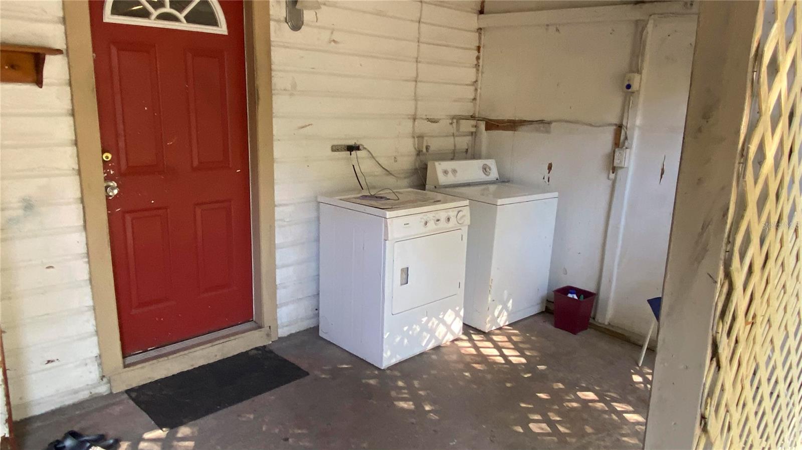 INWOOD - Residential