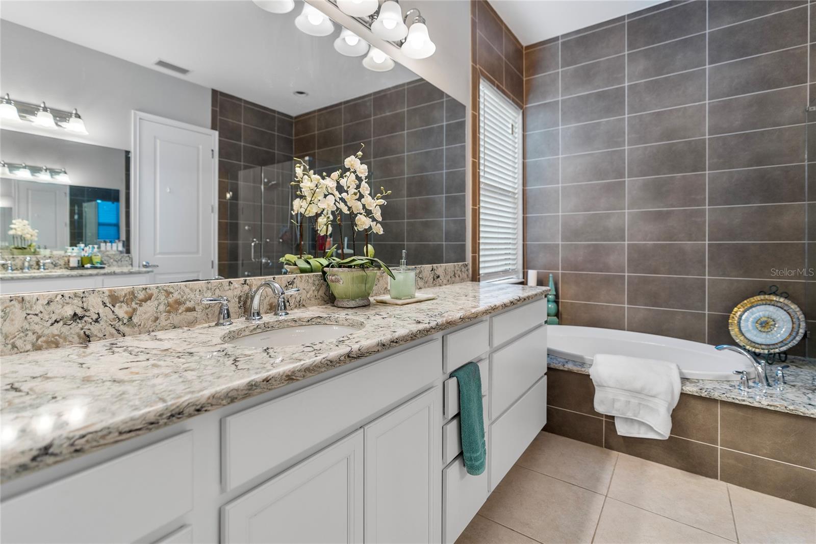 ESTANCIA PH 1A - Residential