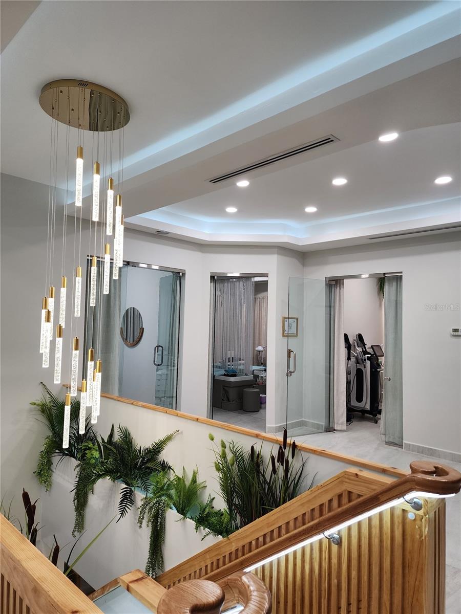 ONE CARROLLWOOD PLACE A CONDOM - Commercial Sale