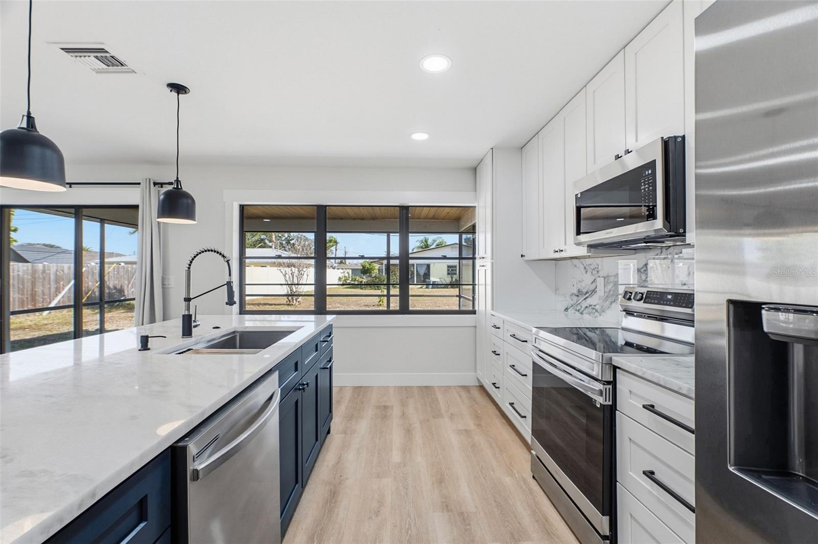 VENICE GARDENS - Residential