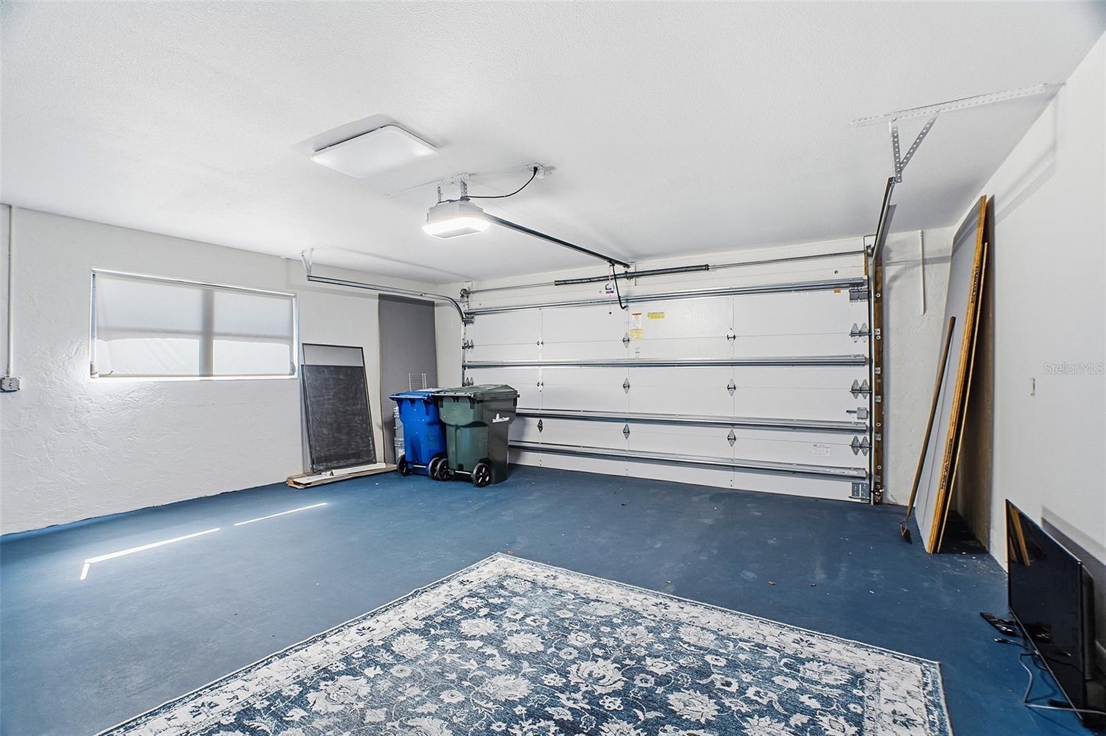 VENICE GARDENS - Residential