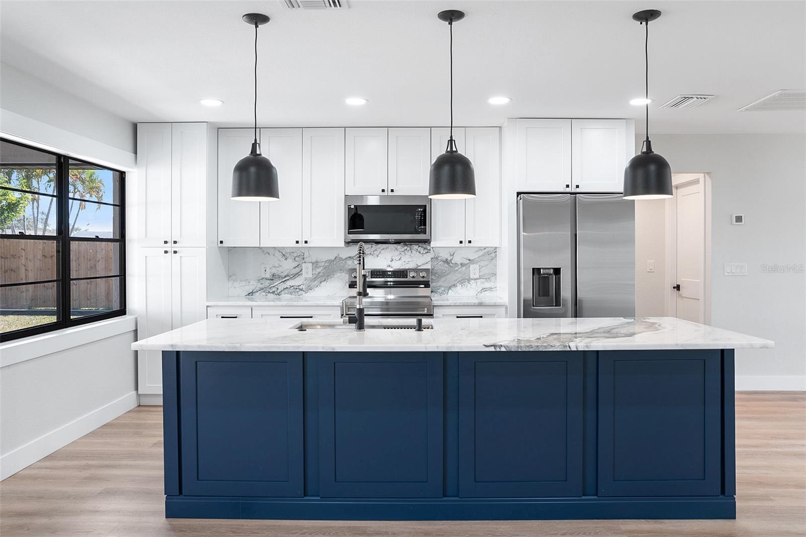 VENICE GARDENS - Residential