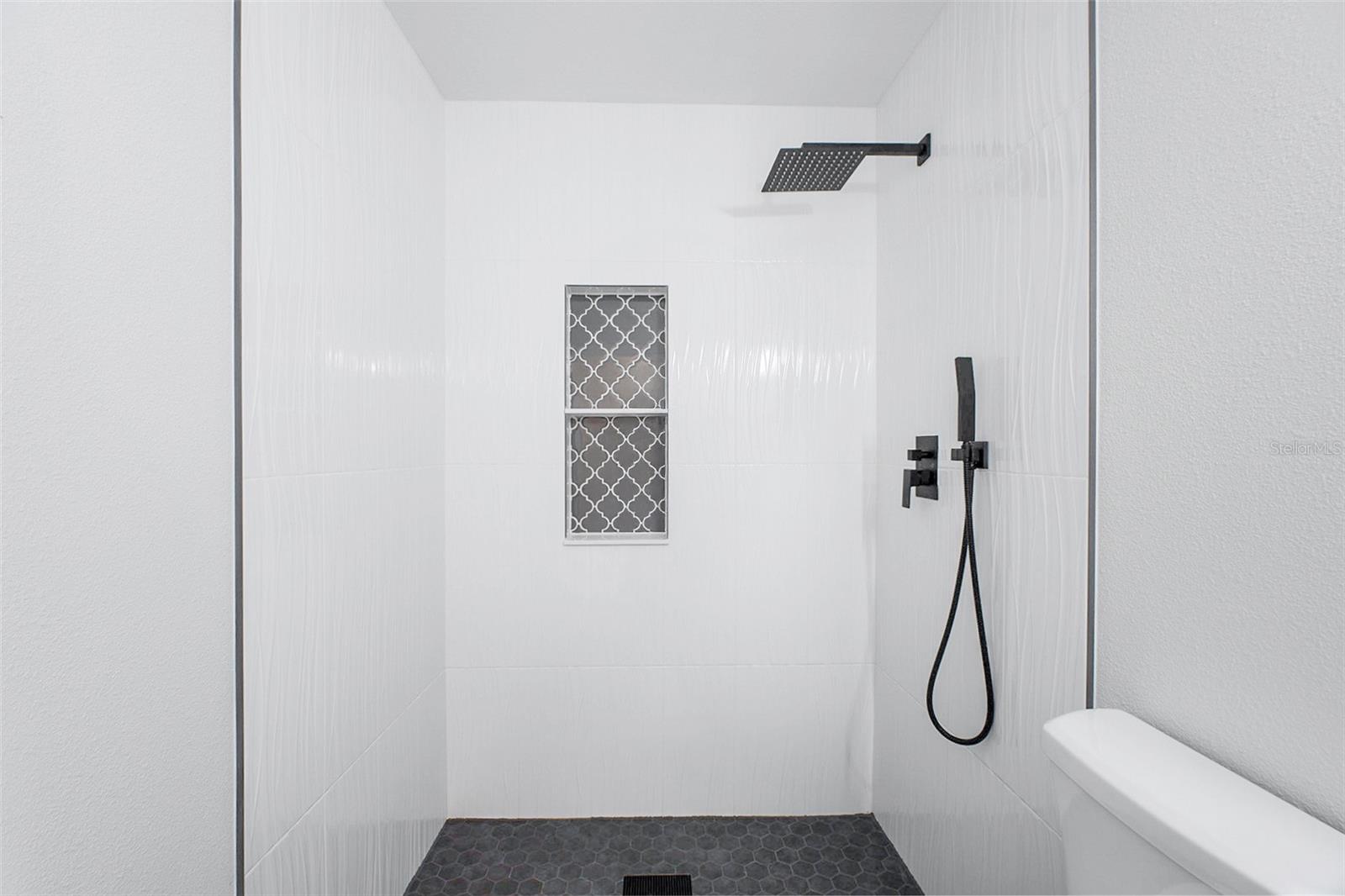 VENICE GARDENS - Residential