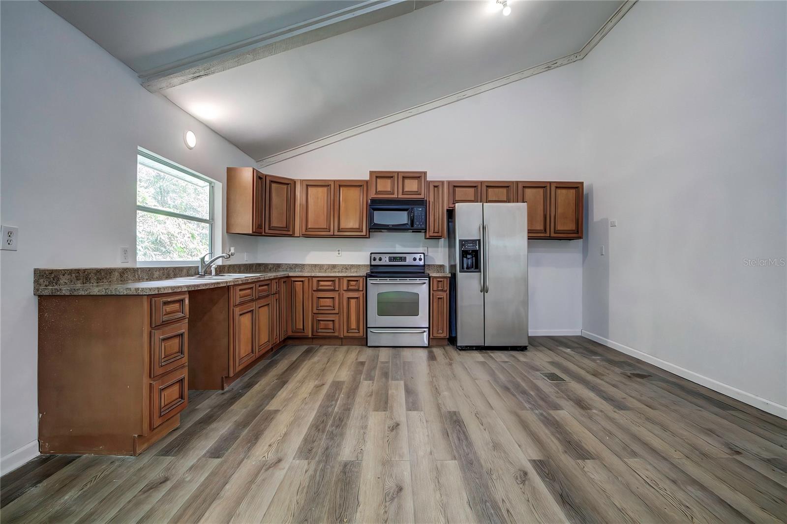 PONCE DELEON TO CO LINE (C981) - Residential