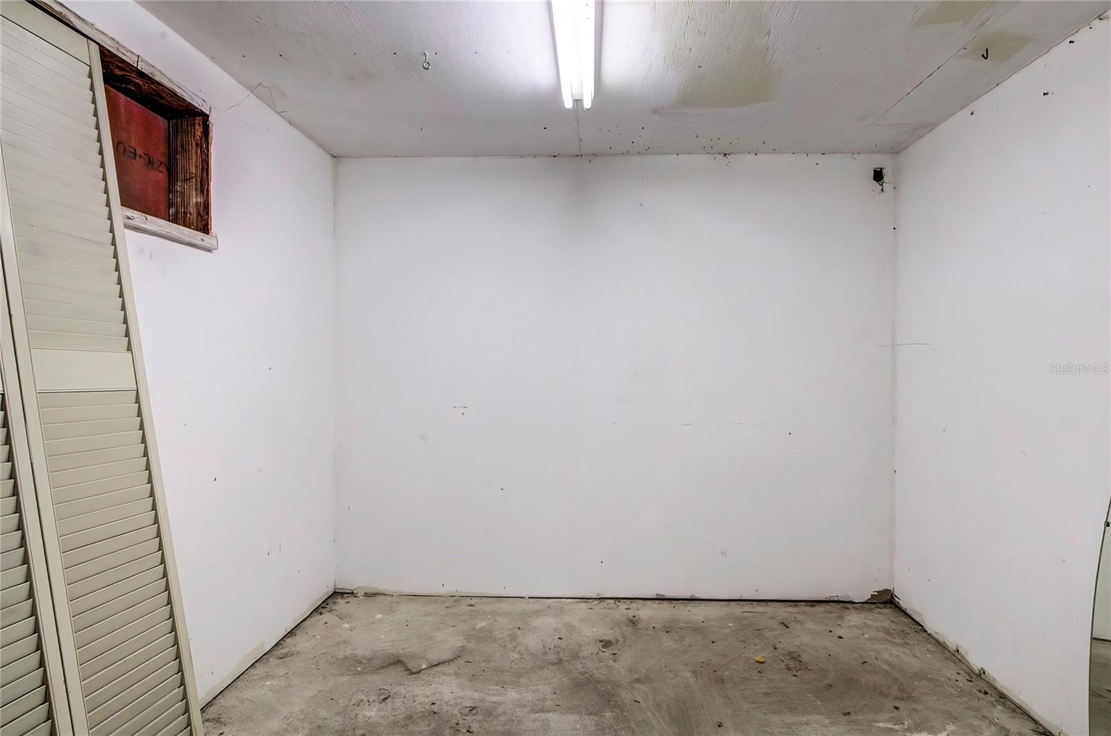 PONCE DELEON TO CO LINE (C981) - Residential