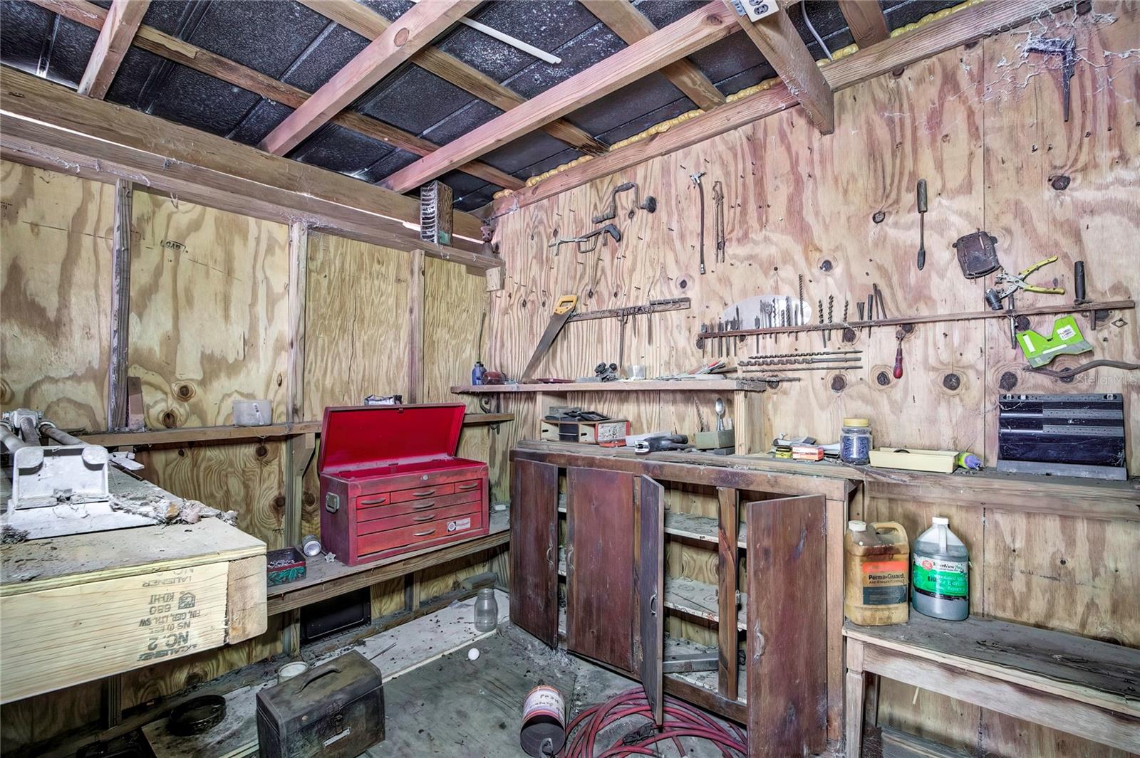 PONCE DELEON TO CO LINE (C981) - Residential