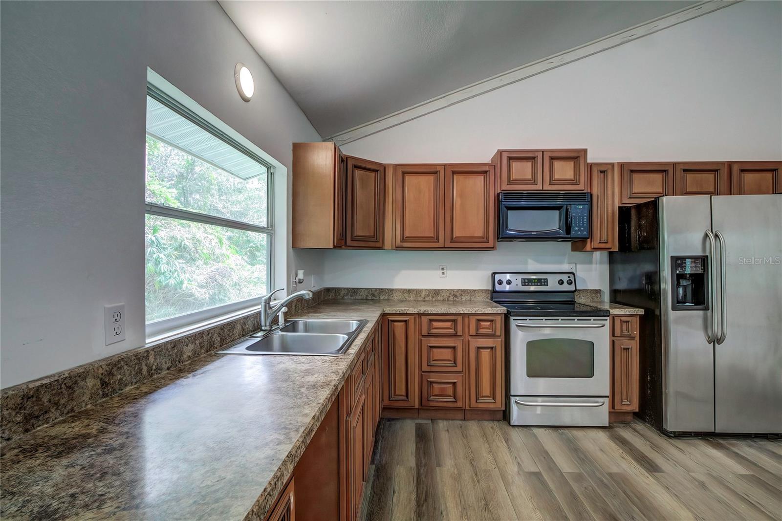 PONCE DELEON TO CO LINE (C981) - Residential