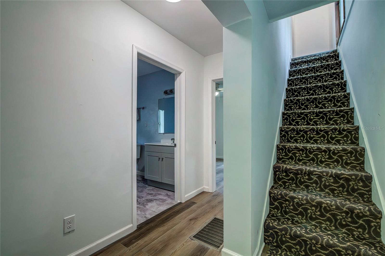 PONCE DELEON TO CO LINE (C981) - Residential